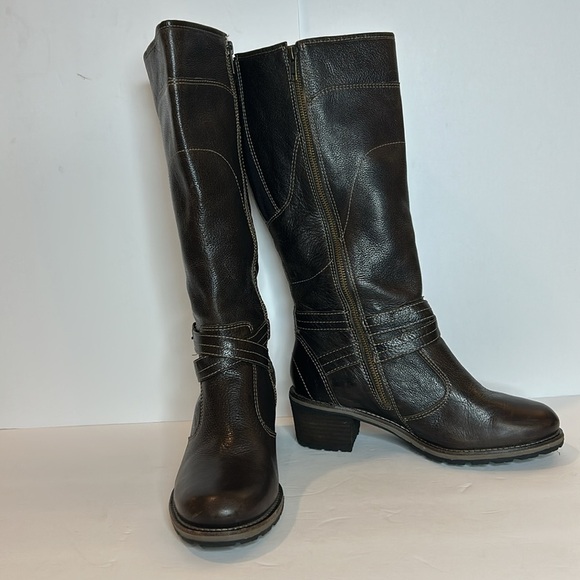 LLBean women’s Deerfield knee high leather dark brown boots. Size 8.5 - Picture 3 of 15